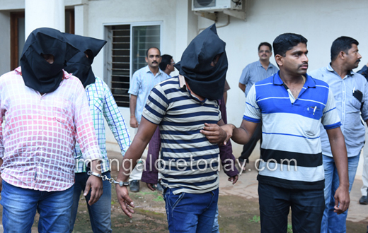 Police bust dacoity case within an hour